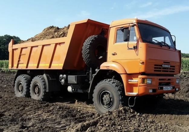 Требуются самосвалы полный привод.